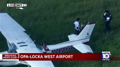 Plane emergency lands on Opa-locka airport